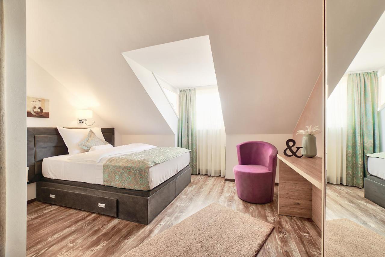 Hotel Tiffany كاسيل المظهر الخارجي الصورة