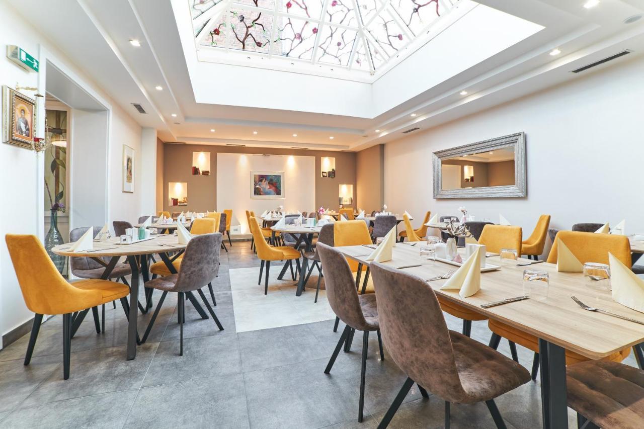 Hotel Tiffany كاسيل المظهر الخارجي الصورة